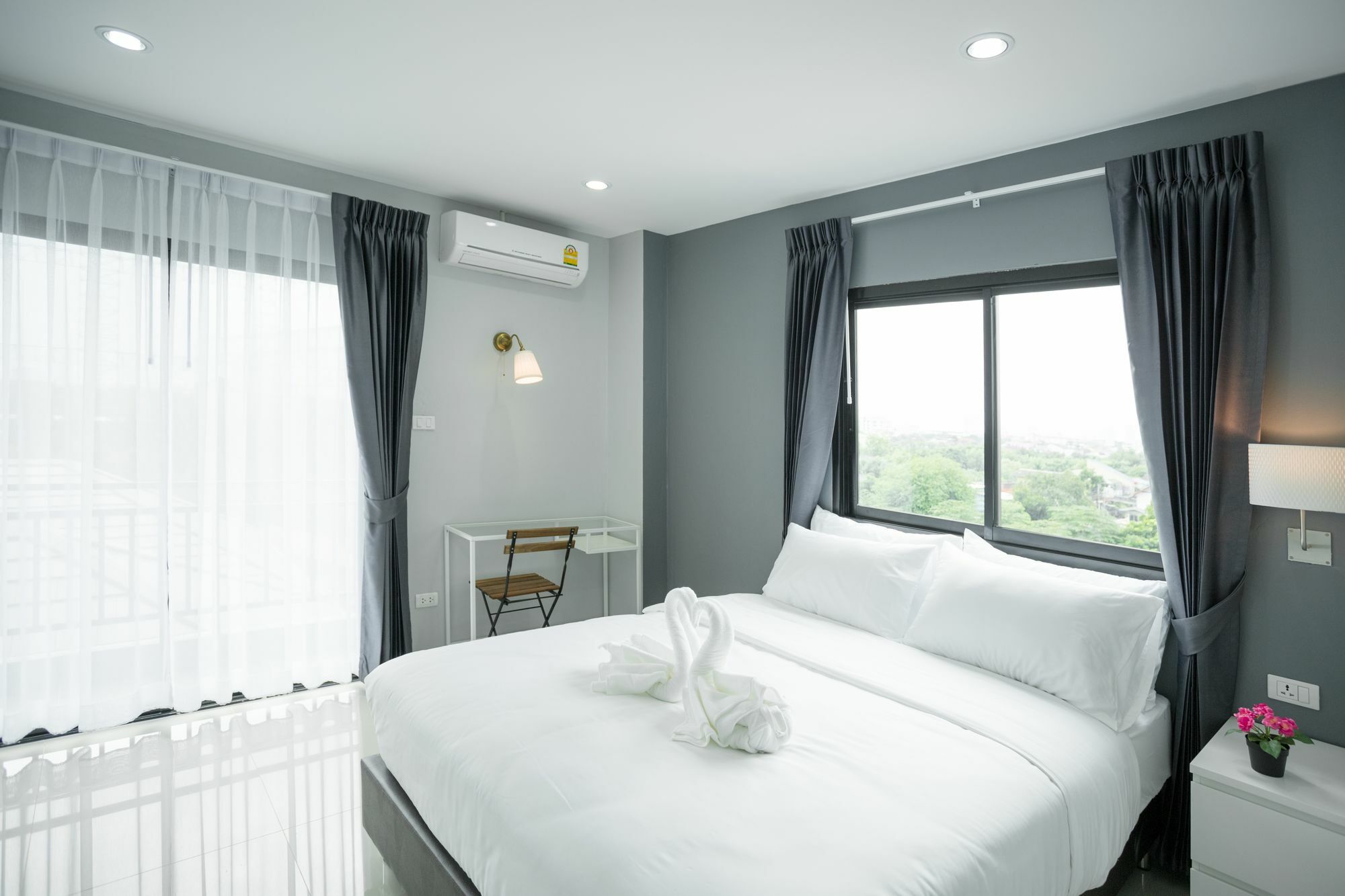 Twentynine Kv Apartel Nonthaburi Exterior foto